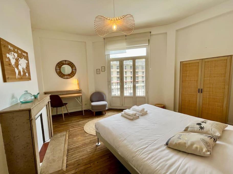 Suite Montoison Reims Exterior foto